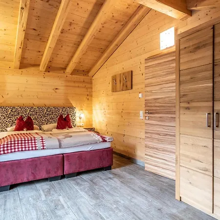 Luxury Ost A كابرون